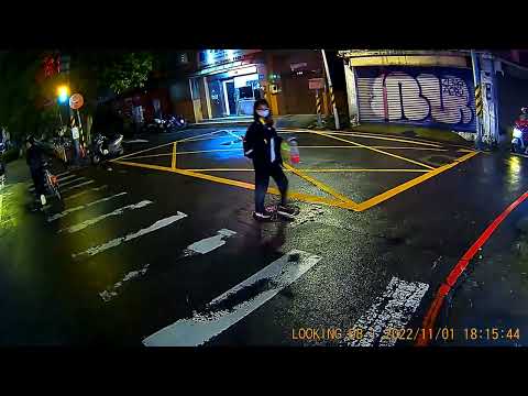 永和 環河東路二段&豫溪街191巷路口 最討厭這種路口禮讓行人 結果在後面硬要從右邊或左邊鑽過去 20221101181512 002743A 0  AdobeExpress