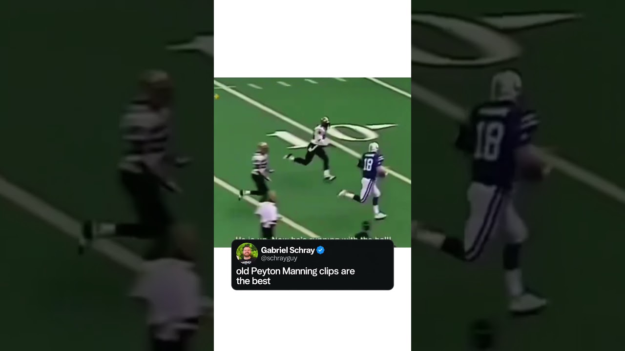 peyton manning sold the fake spike so well even the referee bought it 👏🏈 #nfl #football