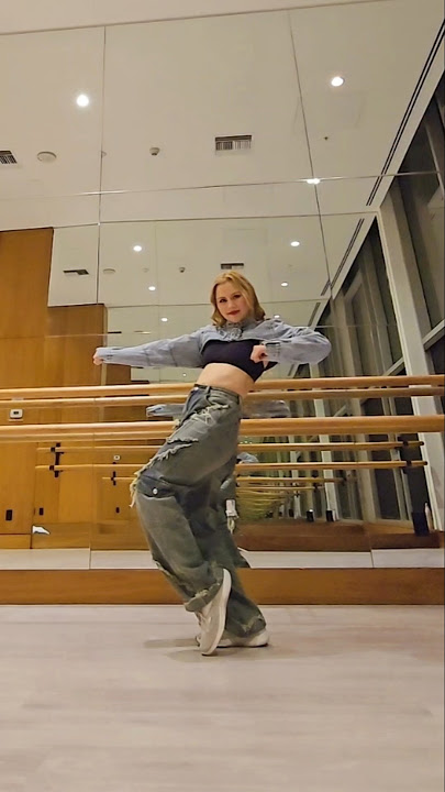 𝑰'𝒎 𝒚𝒐𝒖𝒓 𝒕𝒚𝒑𝒆, 𝑰'𝒎 𝒕𝒉𝒆 𝒗𝒊𝒃𝒆 ✨️🔒 @AlainaCastillo  #alainacastillo #pocketlocket #dancechallenge