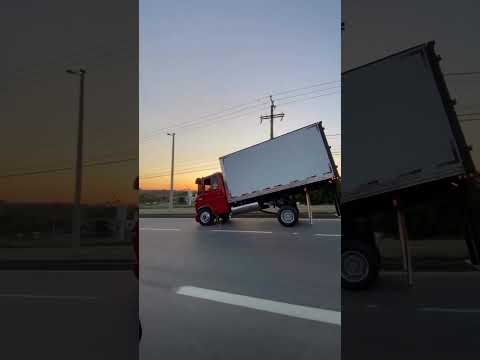 Беспощадный бразильский тюнинг грузовиков