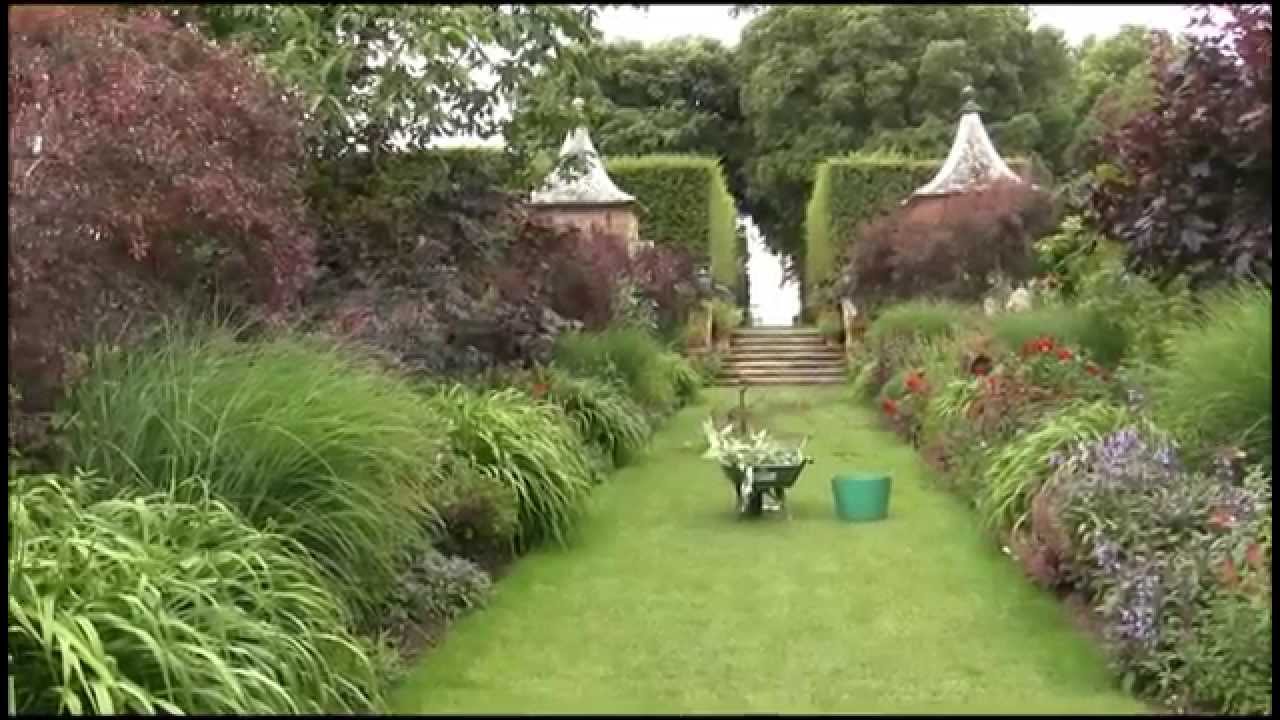 Hidcote Manor Garden - YouTube