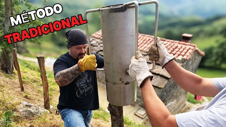 86-🏡We nailed POSTS and placed LIVESTOCK MESH💪PHASE 3 Perimeter Closure🛠DIY stone cabin rehabilit...