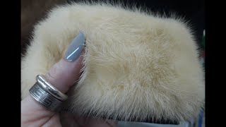 asmr - Furs, soft spoken / lo-fi screenshot 5