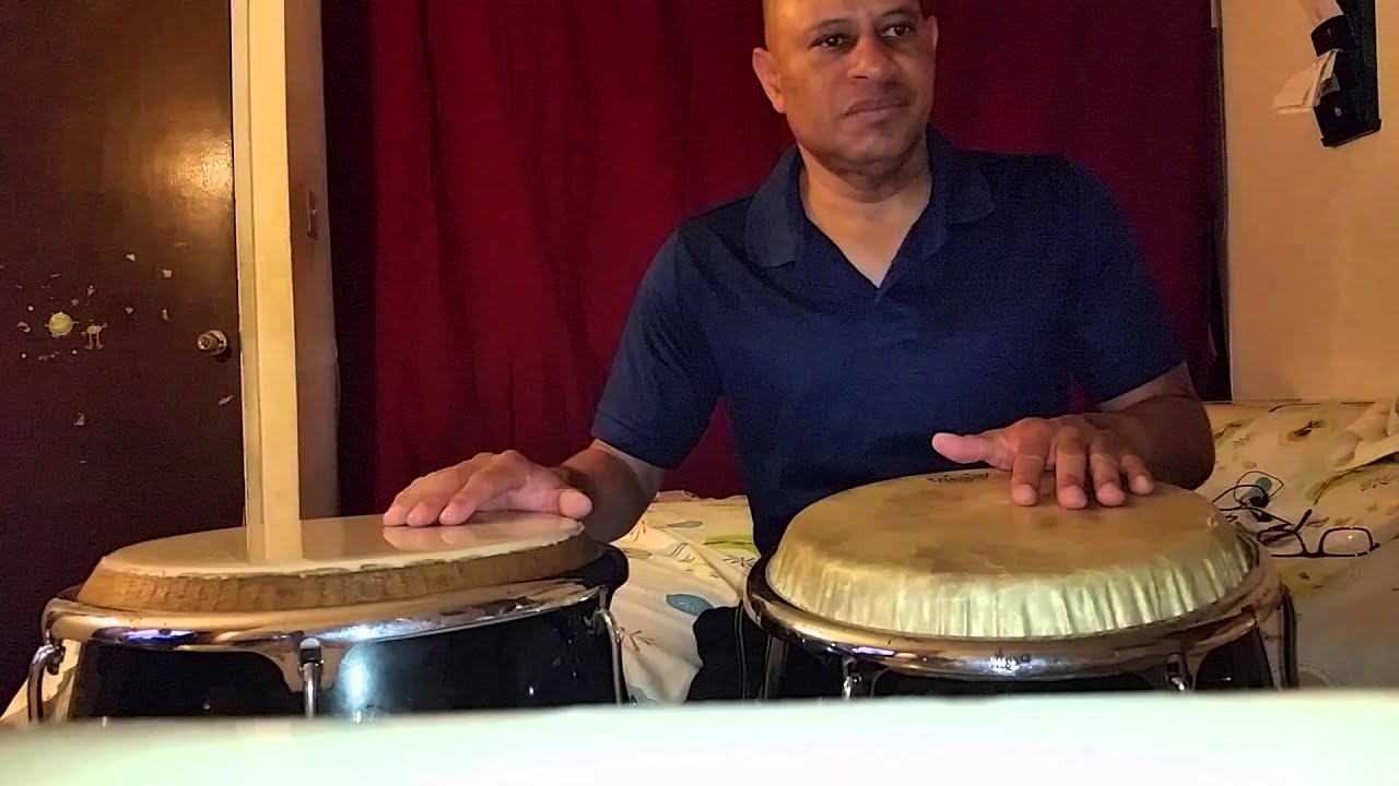 ALCIDES GIL CONGA EN VIVO UN HOMBRE BUSCA UNA MUGE