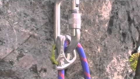 Tibloc as self-blocking pulley