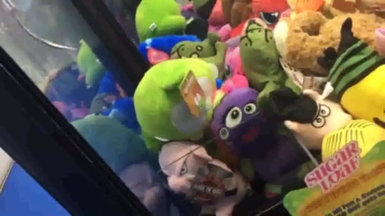 Cut the Rope Clawing!! {Claw Machine Madness} - YouTube