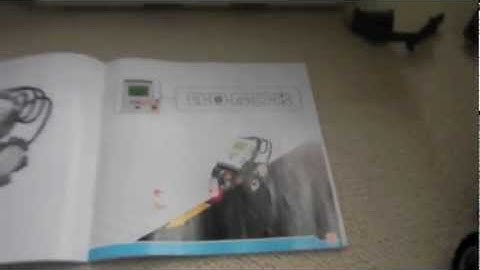 LEGO Mindstorms Building and Playing With the Light Sensor Part #1