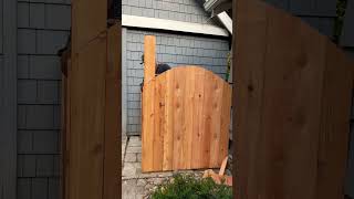 WOOD FENCE GATE  SCALLOP TOP 🪚 #fence #gate #shorts