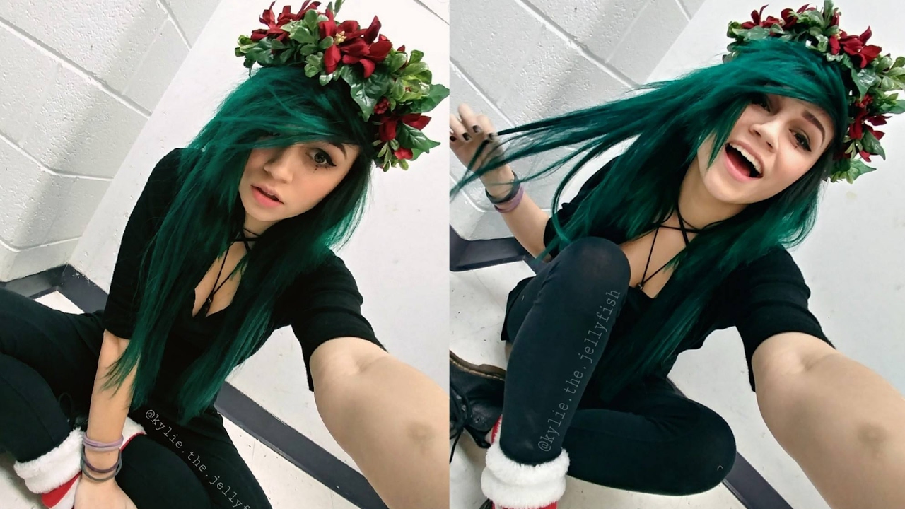 How I Dyed My Hair Forest Green For Christmas Kylie The