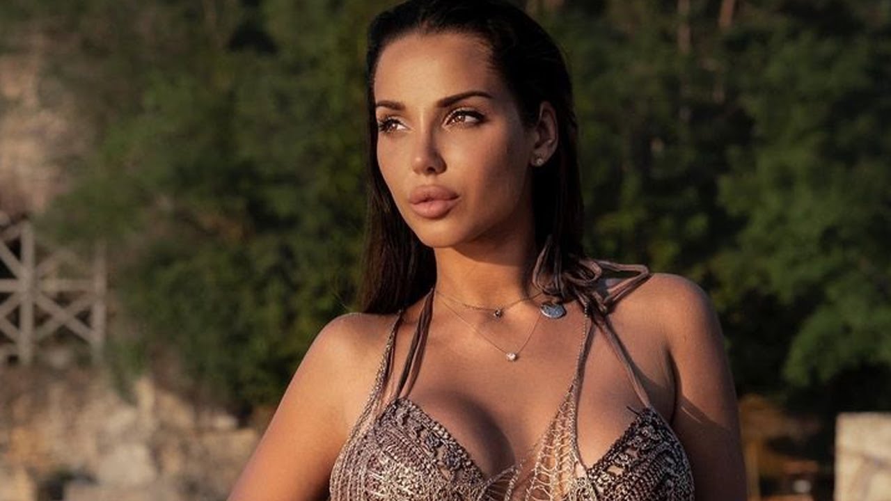 Marta Borkowska Bikini Photoshoot Instagram Model Bio Age Figure 