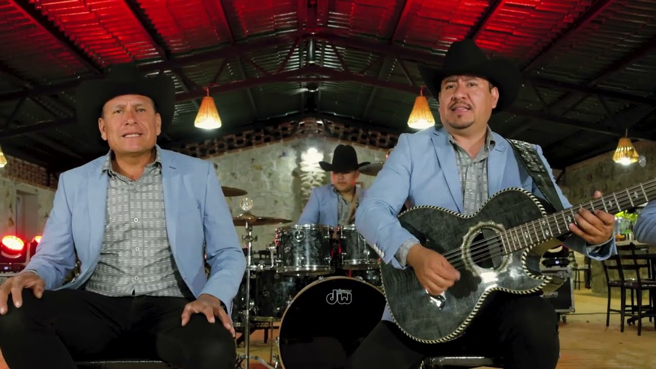 QUÉDATE CONMIGO ESTA NOCHE . DIAMANTE 