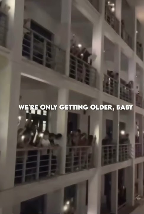 One Direction- Night Changes | “We’re only getting older baby”