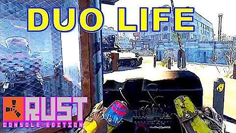 Throwing C4 at Bradley // Rust Console Edition PS5