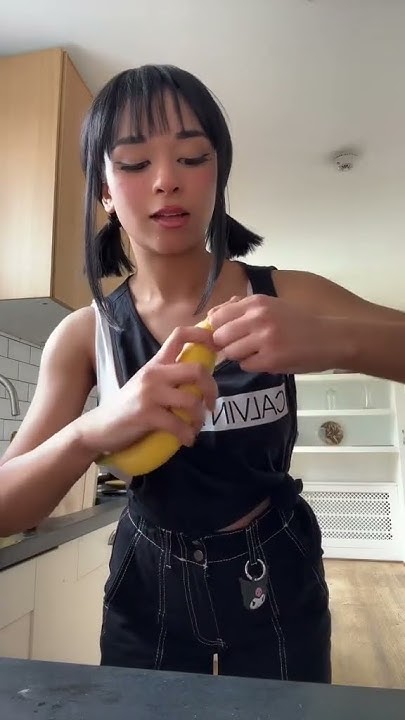 lela sohna - YouTube