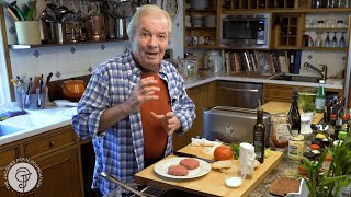 English Muffin Burgers | Jacques Pépin Cooking At Home | KQED English Muffin Burgers | Jacques Pépin Cooking At Home | KQED