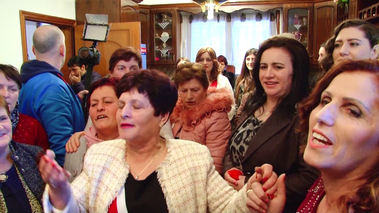 DASMA PAOLA & REDJOL TRADITA POGRADECARE