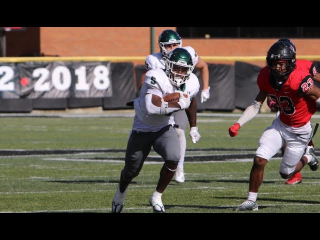 McCall Bennett is first female football player for Valdosta State