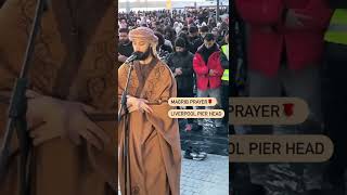 Prayer in Liverpool Pier Head