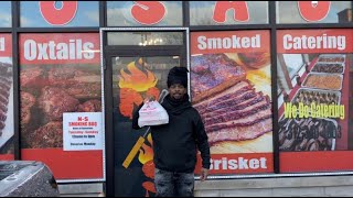 THE SMOKED OXTAILS CAUGHT MY EYE... Trying Smoking BBQ (No Sauce) In Chicago