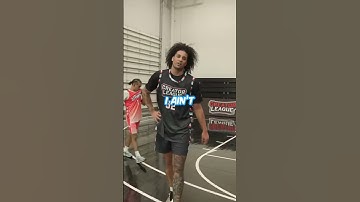 Cam Wilder was SICK of Julian Newman’s spam dribble! 💀 #shorts