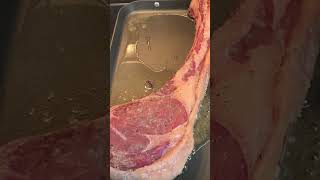 This Tomahawk has MEAT in that bone! 👀