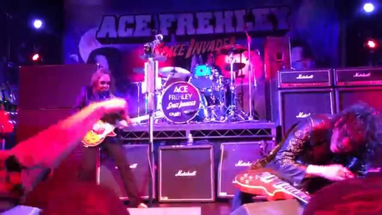 Ace Frehley "Love Gun" Sioux City IA 9/10/2015 Hard Rock Casino. YouTube