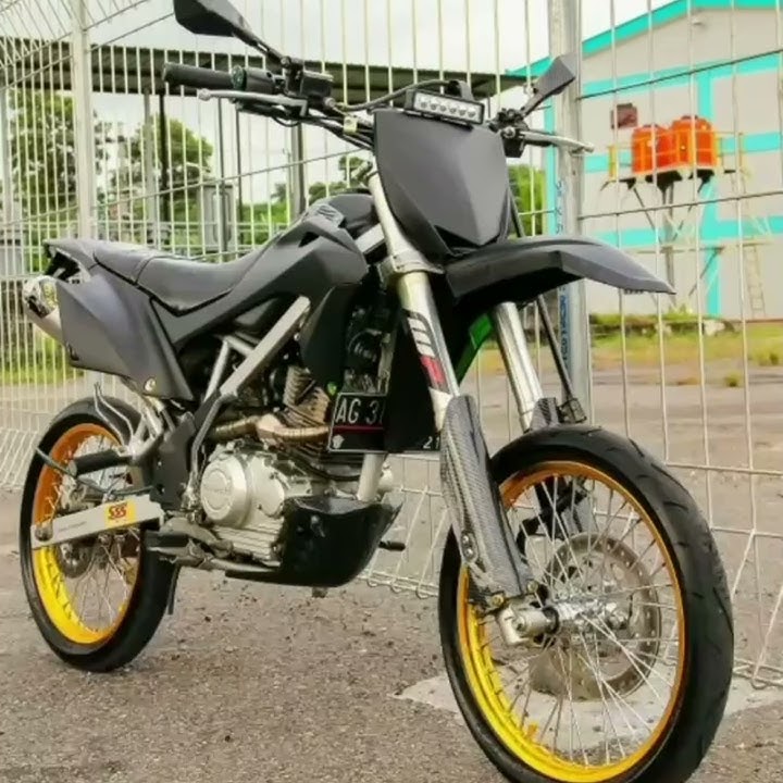 Story' Wa 30 detik Motor Impian Gua SUPRA X 125