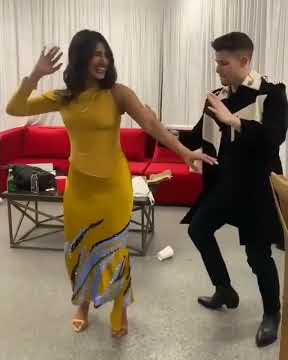 Priyanka Chopra with Nick jonas Dance video❤❤ || #nickjonas #priyankachopra #youtubeshorts #dance