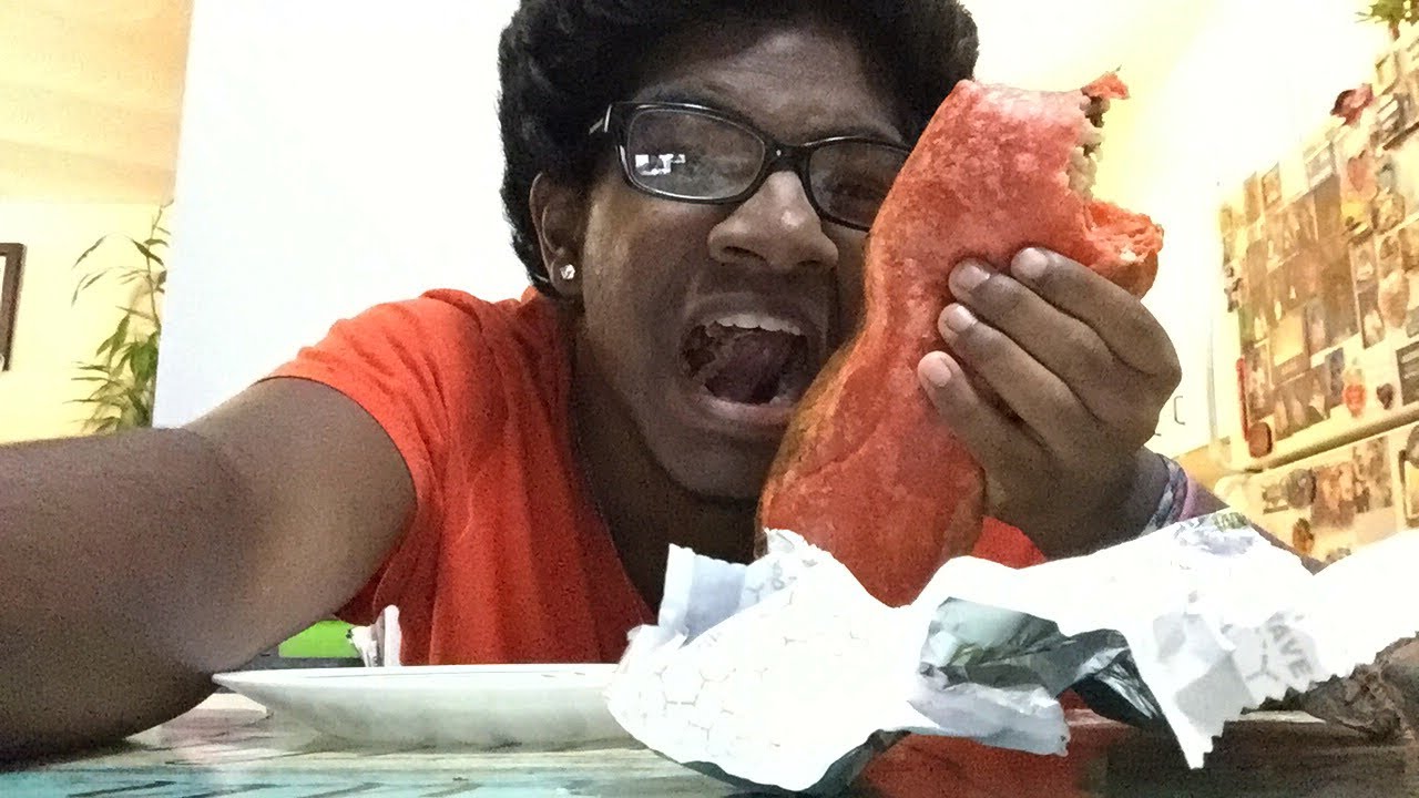 I TRIED THE MUCHO BURRITO GHOST PEPPER BURRITO! 🌶 YouTube