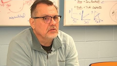 Aviation expert discusses deadly plane crash near Washington DC