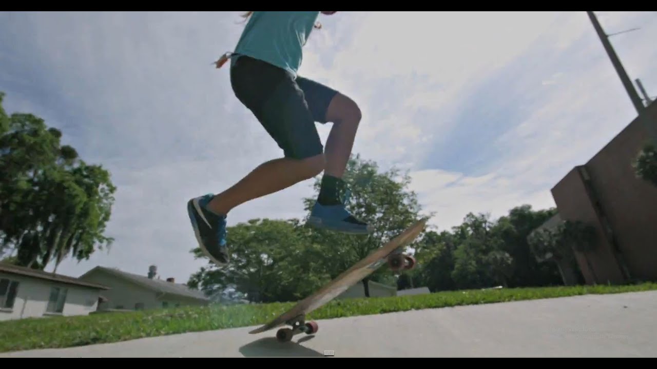 Campus Cruisin with Neena and Julian - 4k