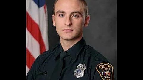 Hero Cop Mark Conklin Saves Family From Raging Hou...
