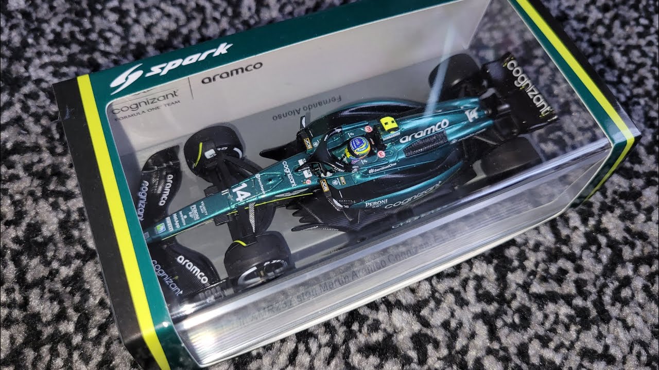 Spark 1:43 - Aston Martin AMR23 - Fernando Alonso 2023 F1 model review ...