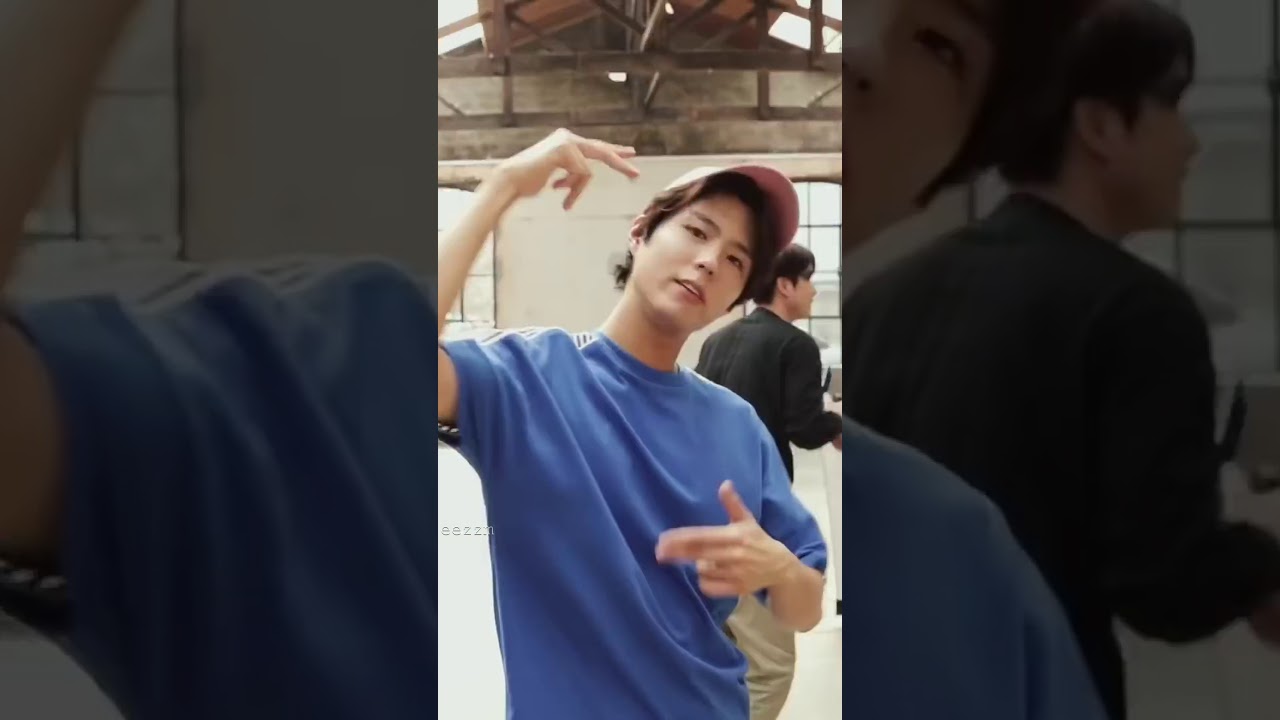 versatile actor Park Bo Gum 🧢
