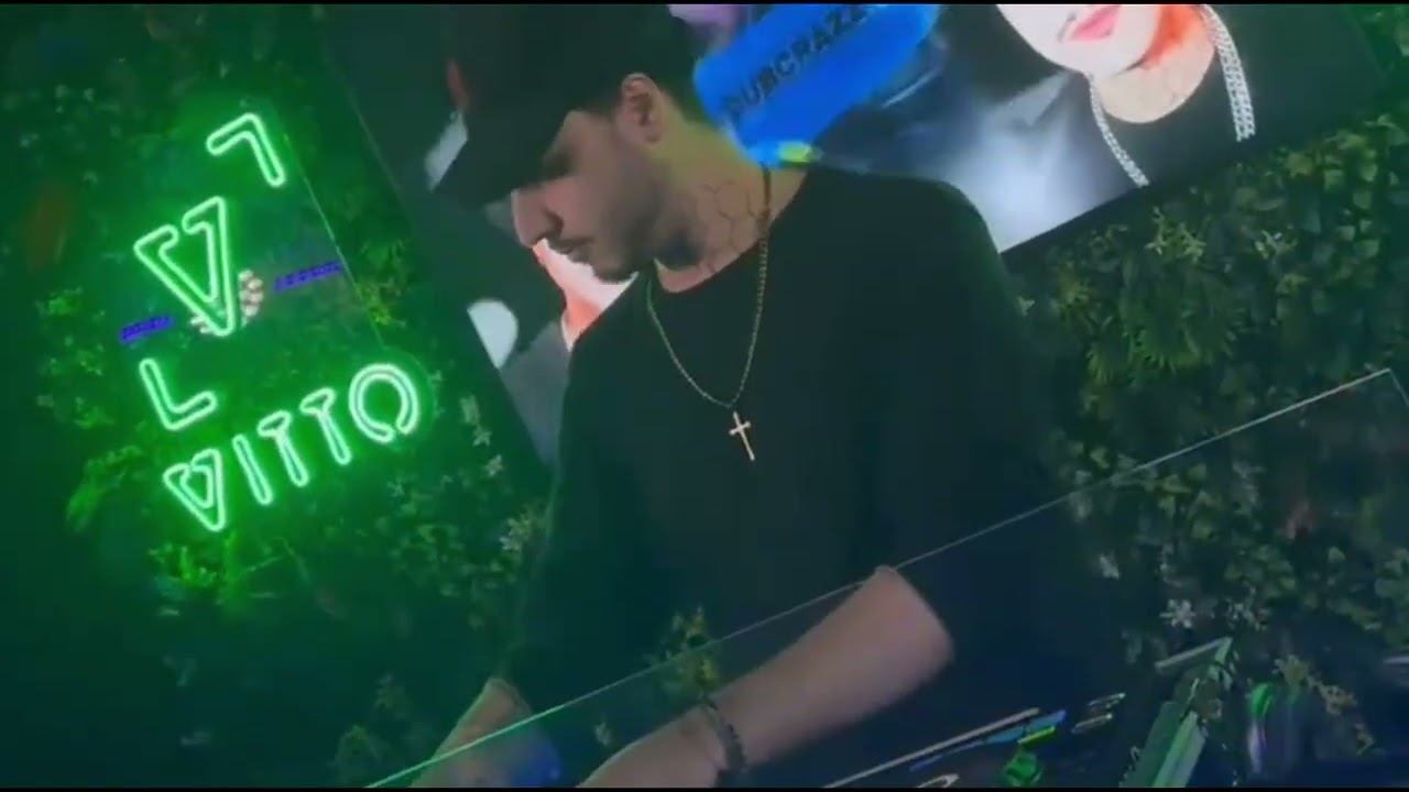 DUBCRAZZY @Tech House 2026 April (DJ Set MIX)