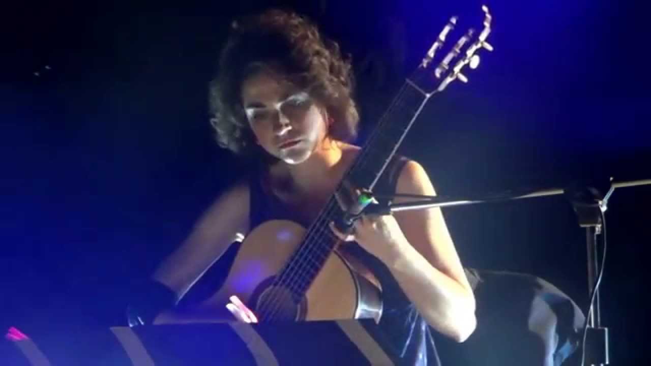 Toute en Ronde Op. 57:  3. Spring Dance, John W. Duarte (1919 - 2004)