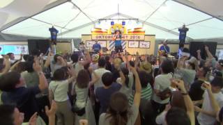 AnTon OKTOBERFEST SHOWBAND Krüge Hoch