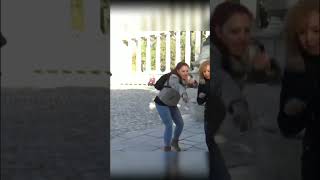 IN-VI-SI-BLE 👣🗝️#magic #magictrick #invisible #invisiblechallenge #fu...
