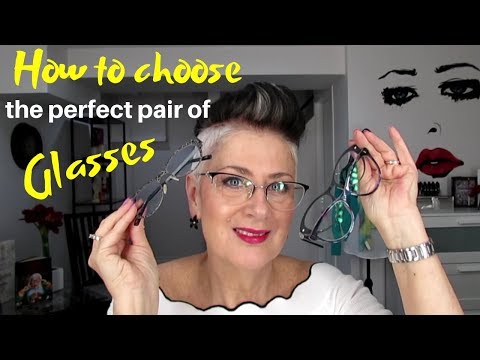 TIPS FOR PICKING EYEGLASS FRAMES FOR WOMEN OVER AGE 50+