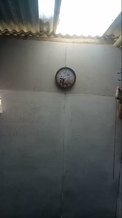 BUANG AIR BESAR DISINI DIHITUNG PER JAM LIAT || SHORTS