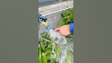 WiFi valve with quick-connect fittings can be rapidly connected to various metal and plastic pipes