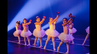 Ballet Infantil Coreografia: Uma florzinha - Flor de Luz #umaflorzinha #bailarinas #balletinfantil