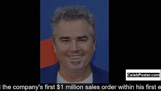 Christopher Knight biography