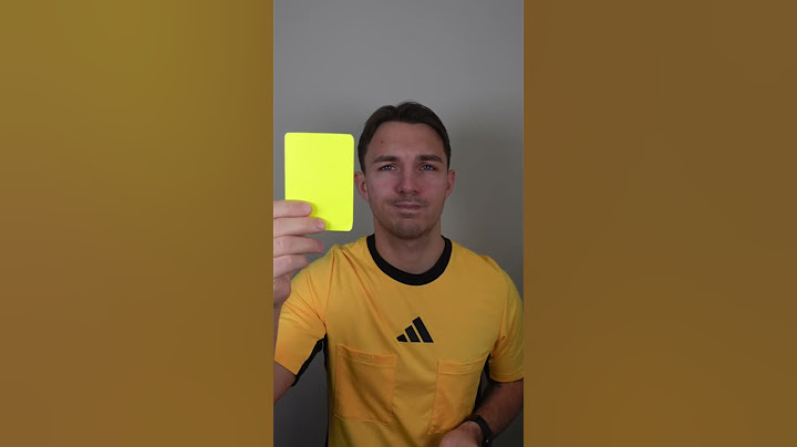 RED🟥 OR YELLOW🟨 CARD?🤔 LIKE AND FOLLOW FOR MORE!⚽️ #football #soccer #referee