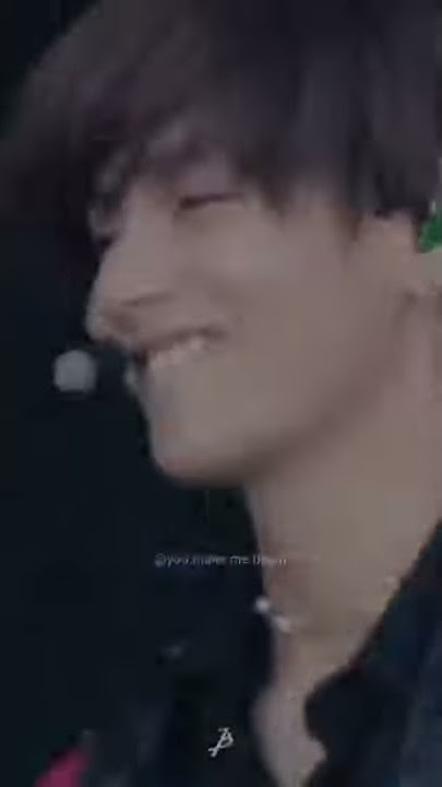 Bts(v) singularity lyrics  kim taehyung 🥰💜✌what's status 🥰✌