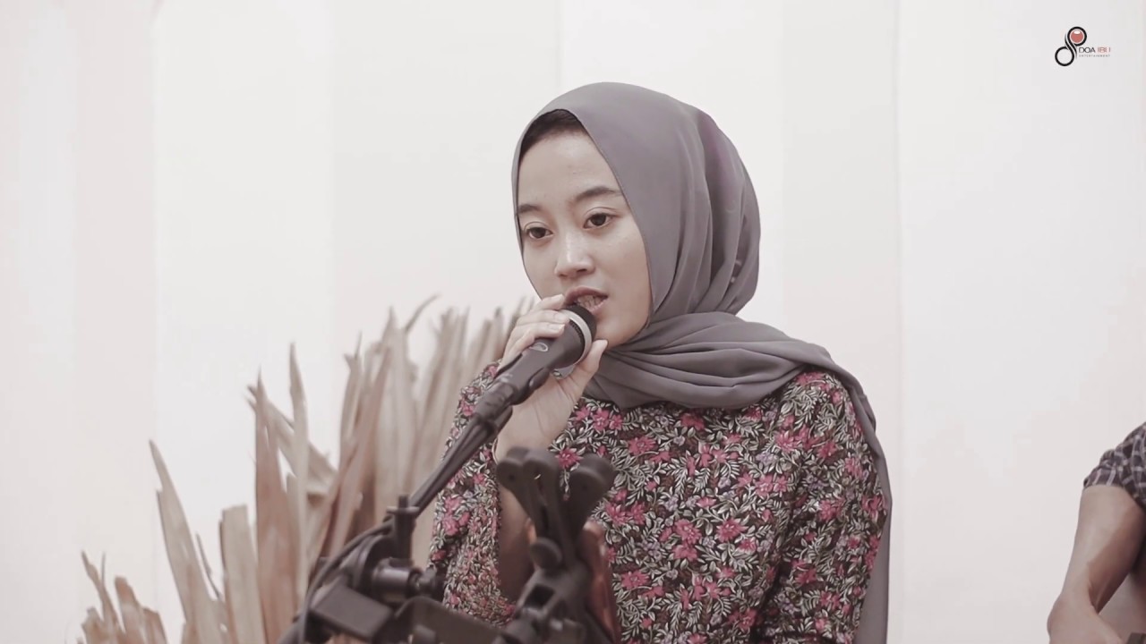 Banda Neira - Yang Patah Tumbuh, Yang Hilang Berganti Cover By Yoza