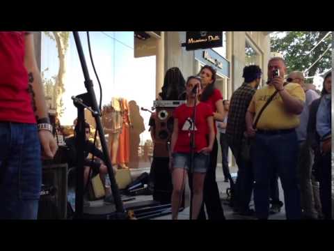 ქუჩის მუსიკის დღე უცხოელი მოხალისეები 03