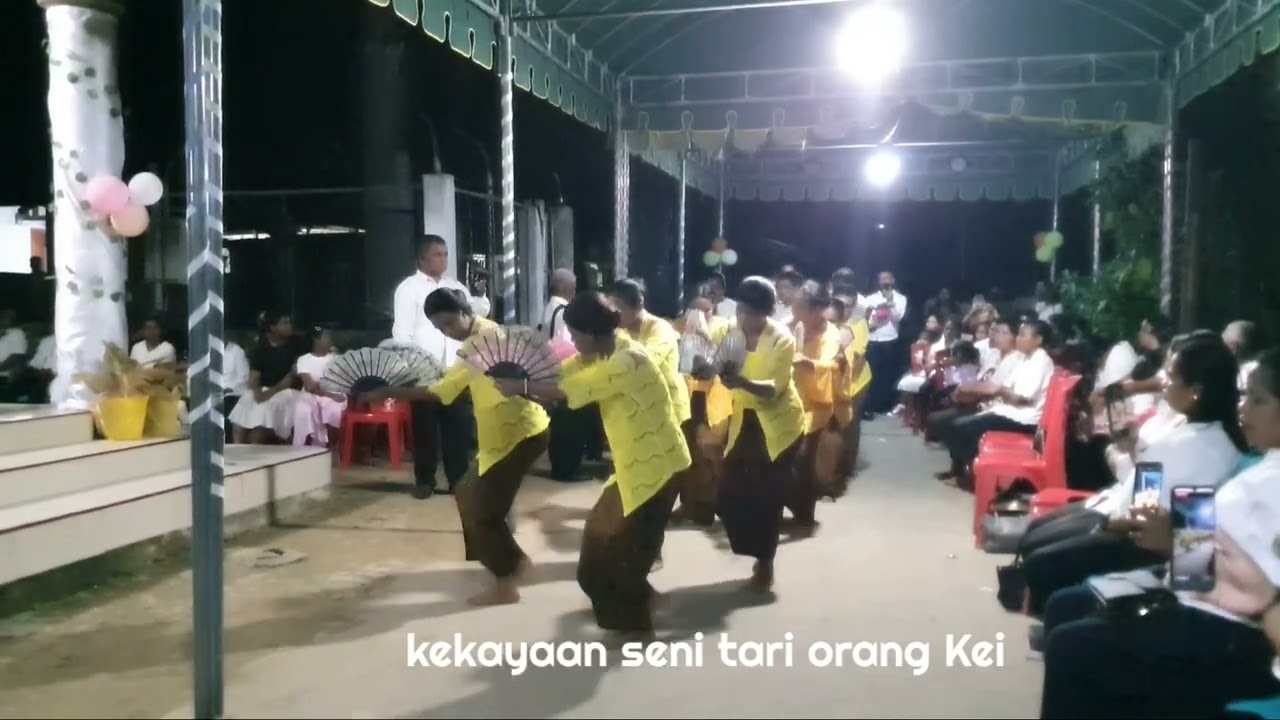 TARIAN ADAT KEI MENGANTAR PERSEMBAHAN DALAM MISA ||TARI KIPAS