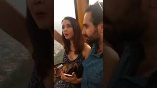 Susana González y Marcos Montero subiendo el teleférico