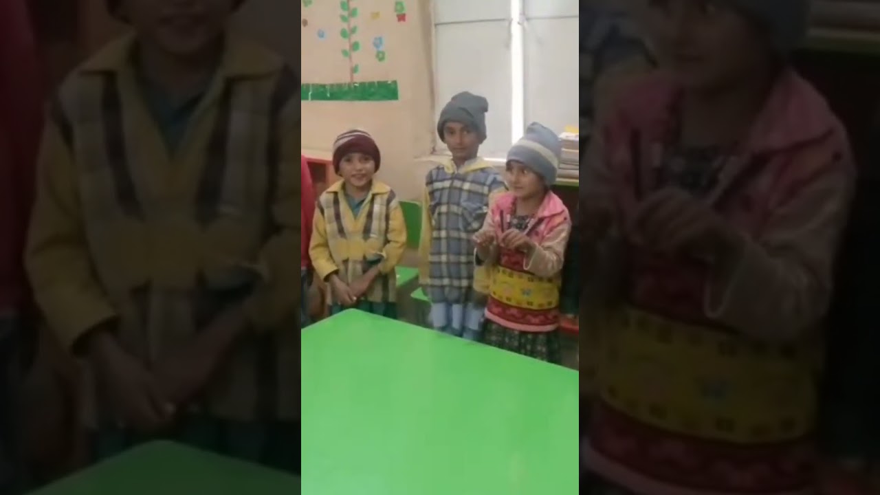 mery school k choty phool 